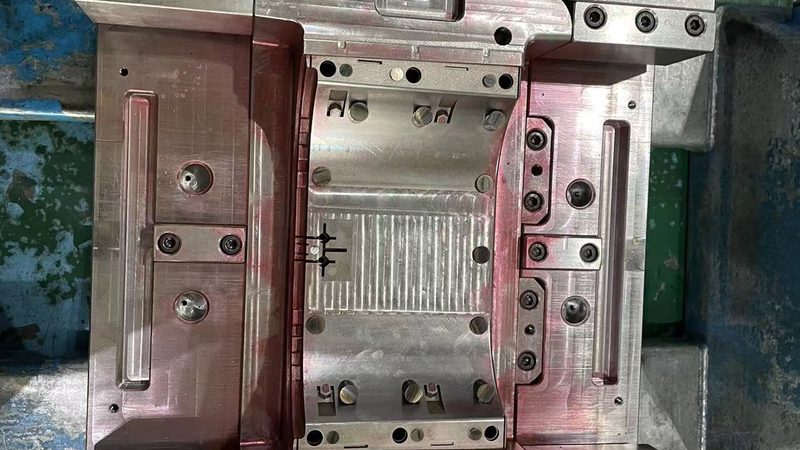 双色模具材质选择标准解析